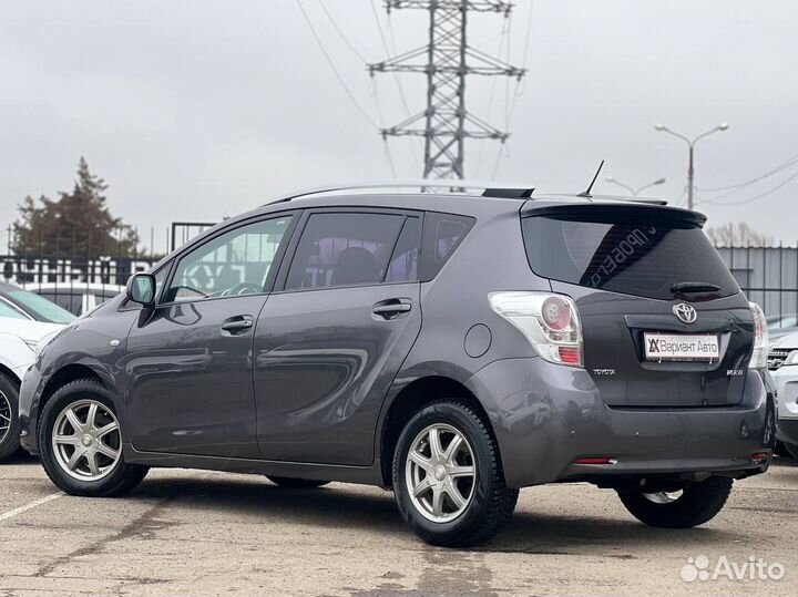 Toyota Verso 1.8 CVT, 2010, 221 000 км