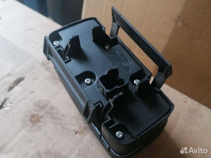 Блок управления светом форд куга 2
