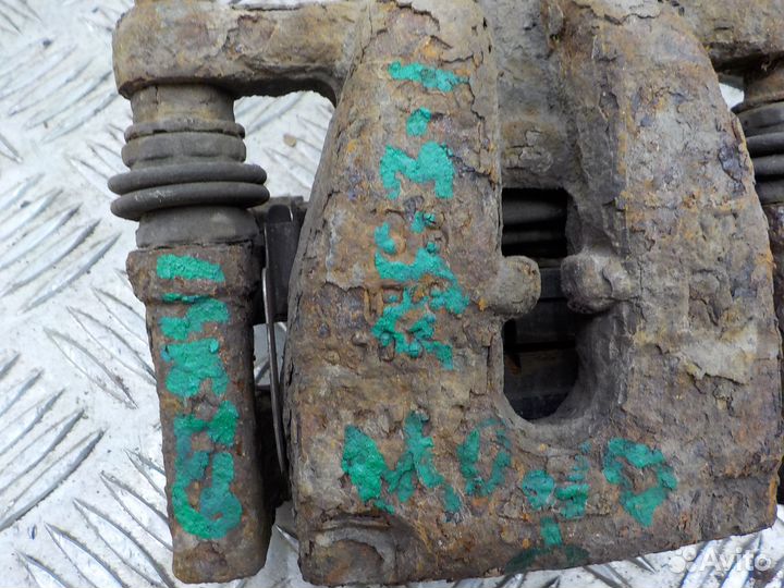 Суппорт тормозной задний правый Ford Mondeo IV 201