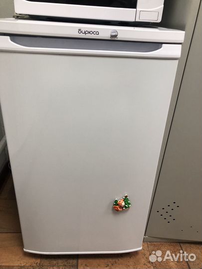 Холодильник маленький бирюса 109