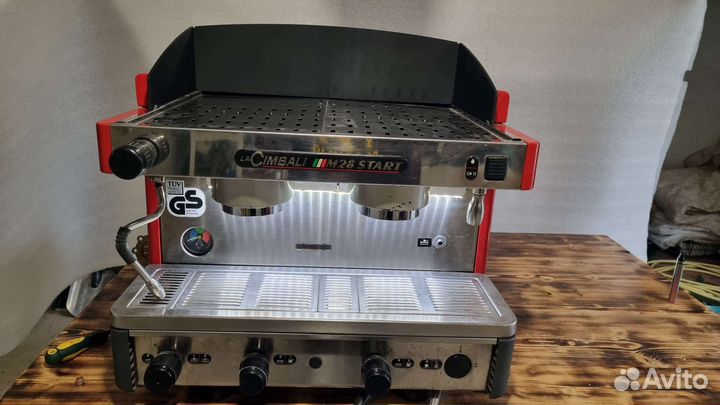 Кофемашина chimbali m28