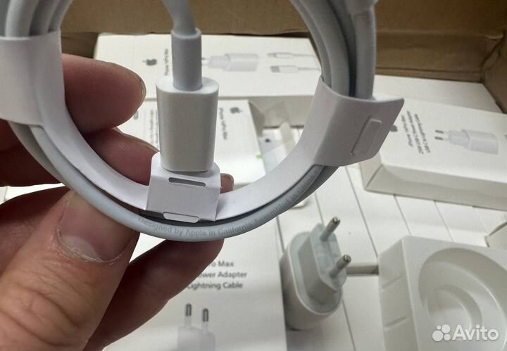 Зарядка на iPhone