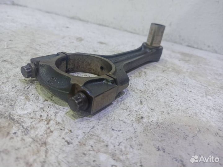 Шатун Мерседес W124 E