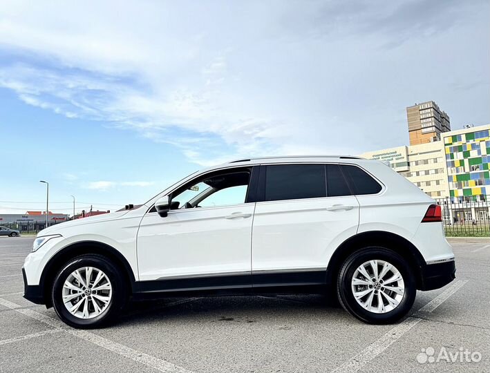 Volkswagen Tiguan 2.0 AMT, 2021, 12 500 км