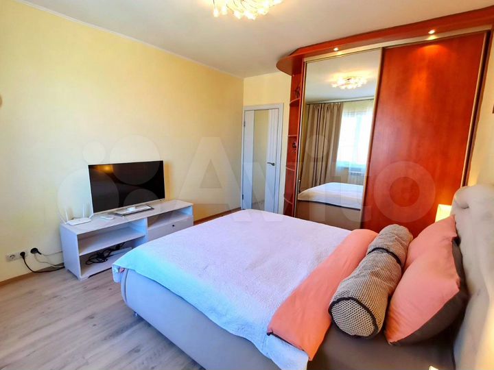 2-к. квартира, 64 м², 15/17 эт.