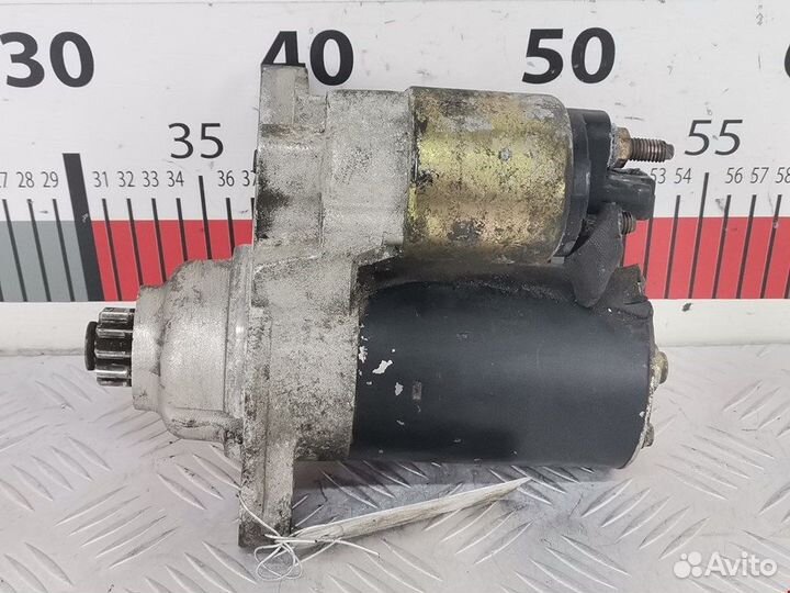 Стартер для Volkswagen Polo 4 02T911023G