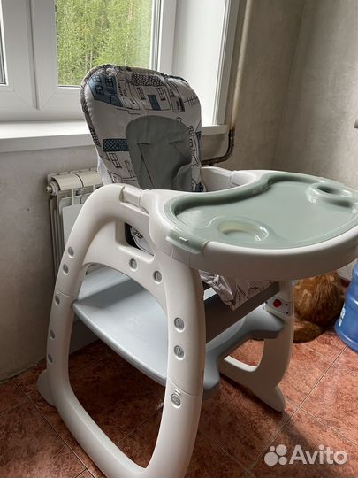 Стульчик для кормления