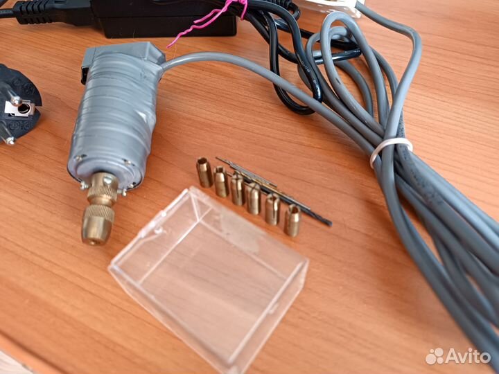 Мини дрель для плат