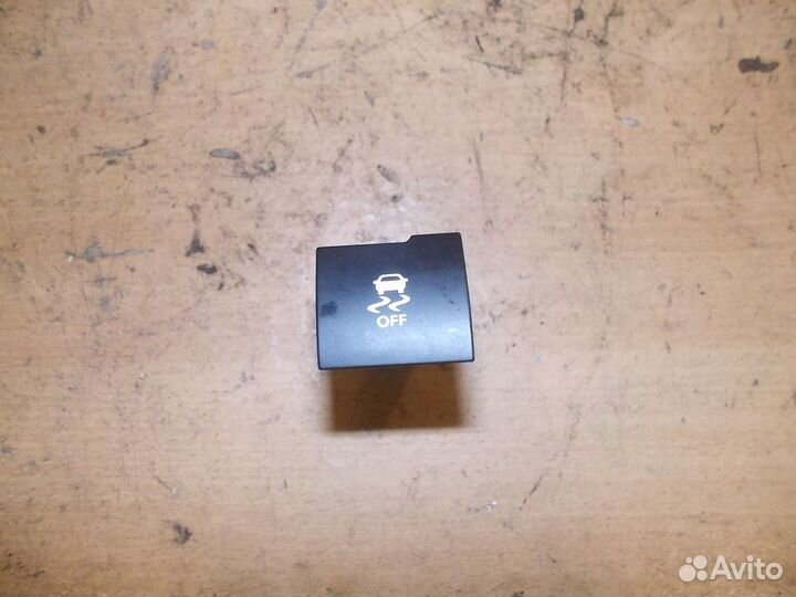 Кнопка отключения курсовой устойчивости