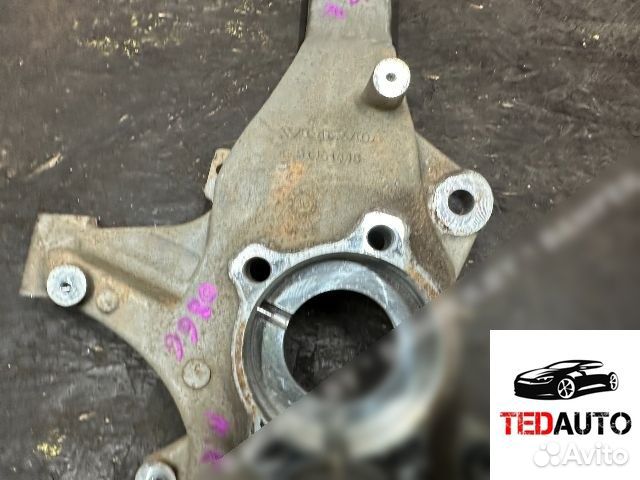 Кулак поворотный правый, Volvo XC90 2016