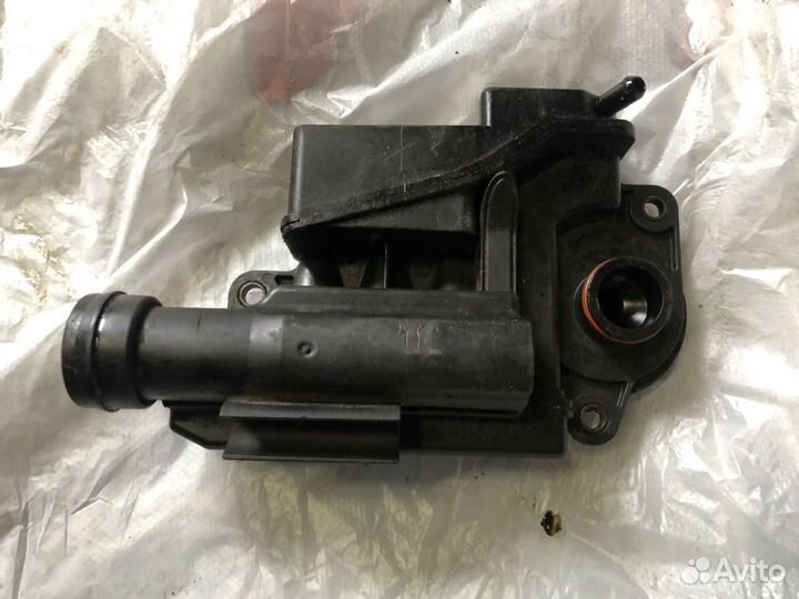 Маслоотделитель Audi A8 4.2 FSI 079103464F