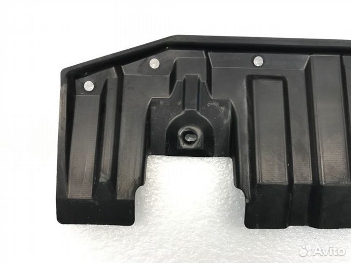 Пыльник днища правый Mitsubishi Lancer 10 хетчбек