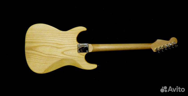 Электрогитара типа Stratocaster RUS