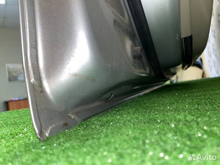 Передняя левая дверь Toyota Camry 40