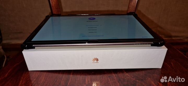 Планшет Huawei mediapad m5 lite