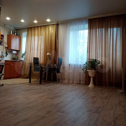 3-к. квартира, 54,8 м², 2/4 эт.