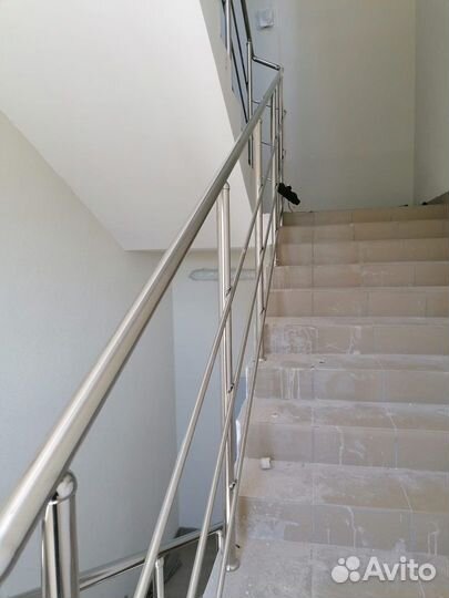 Перила и поручни из нержавеющей стали