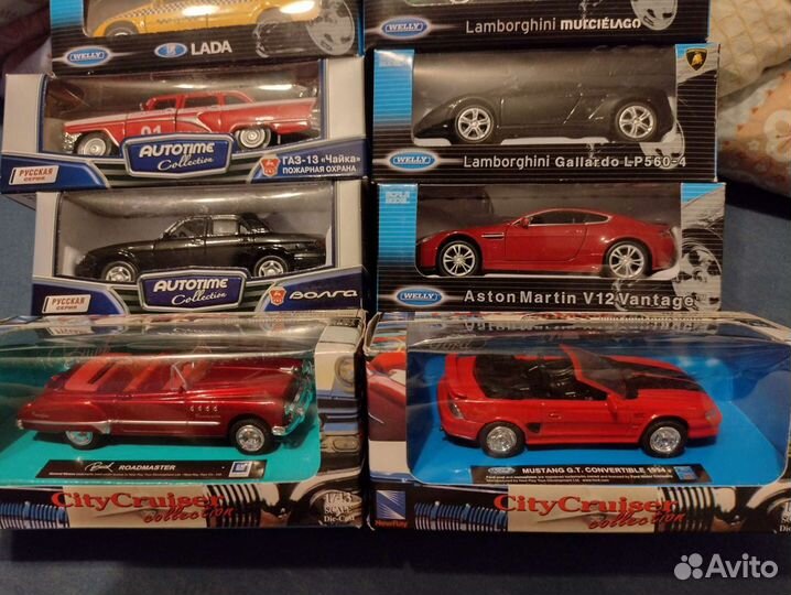 Коллекция моделей машин 1:43