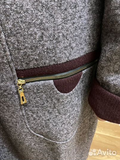 Демисезонное Пальто новое