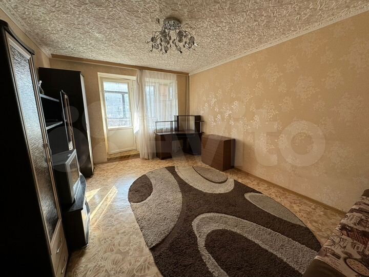 2-к. квартира, 48 м², 6/9 эт.