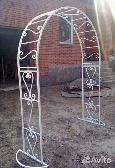 Арка садовая кованая (пергола)