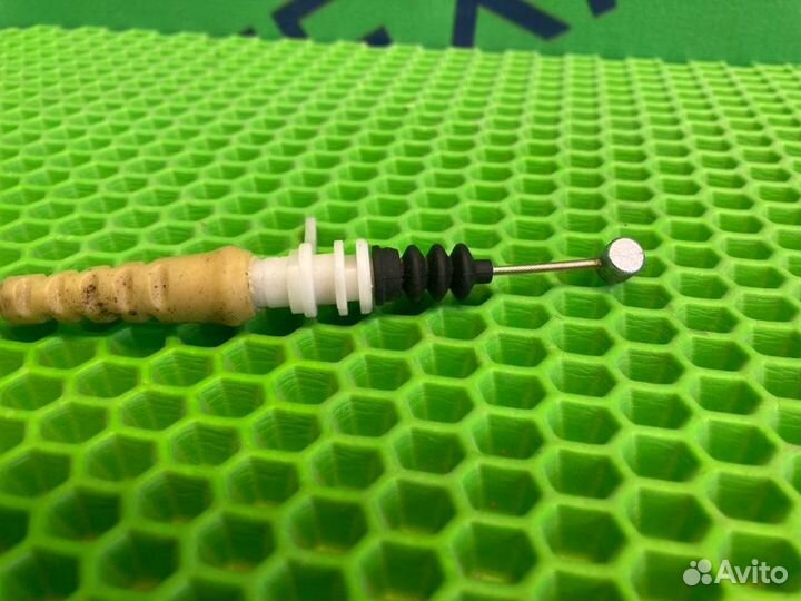 Трос замка двери Bmw 5 F10 N52B25 2010