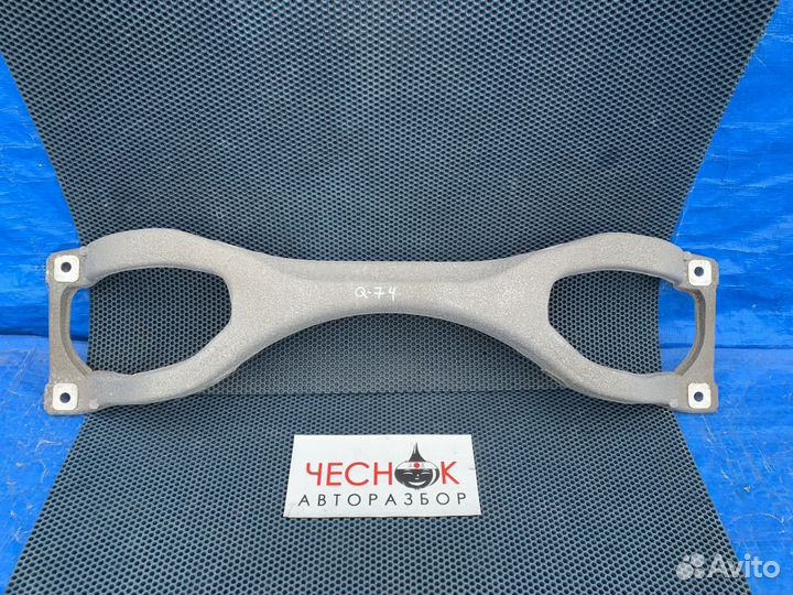 Подрамник задний Audi Q7 4L