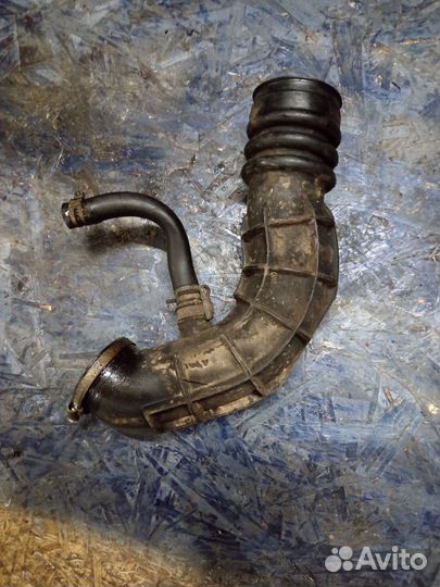 Патрубок воздушного фильтра LADA Granta