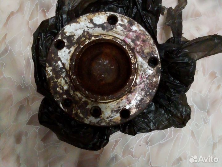 Ступица передняя на бмв 5 серии Е 39