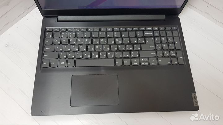 Игровой ноутбук Lenovo 2видеокарты/4Gb/SSD/ гарант