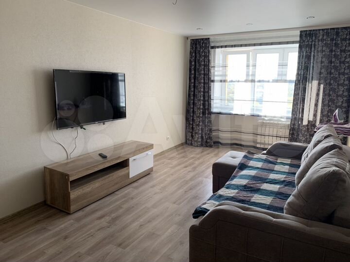 2-к. квартира, 60 м², 9/10 эт.