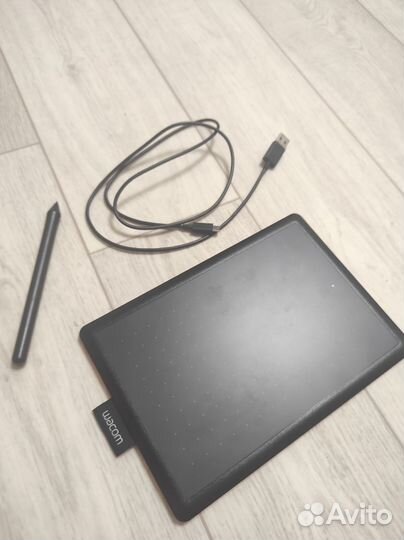 Графический планшет Wacom One