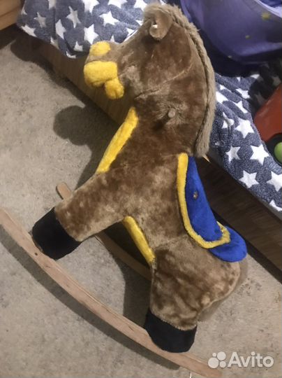 Детская качалка лошадь