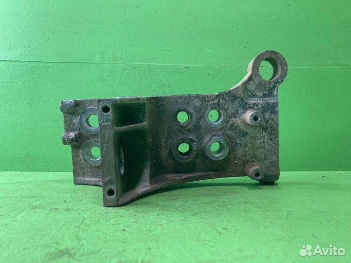 Кронштейн крепления бампера DAF XF105