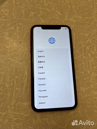 Телефон iPhone 11
