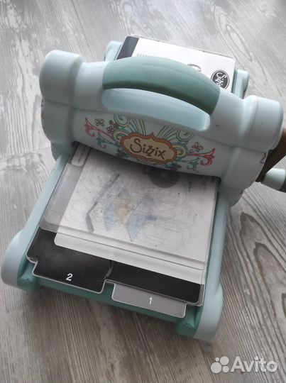 Машинка для вырубки и тиснения Sizzix Big Shot