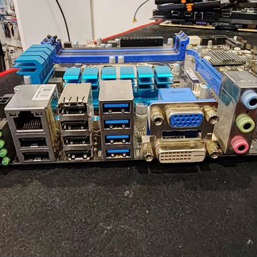 Топовая MSI MS-7813 h77 1155 socket