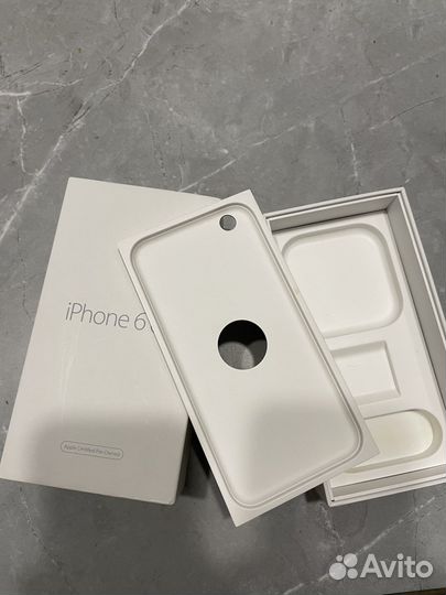 Коробка от iPhone 6s