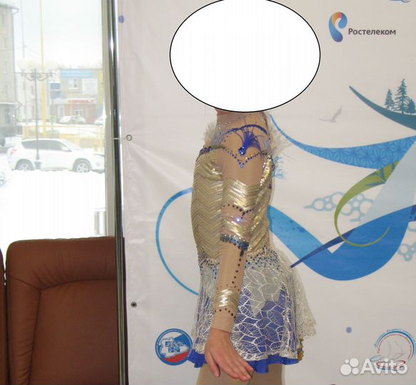 Платье для выступлений по фигурному катанию