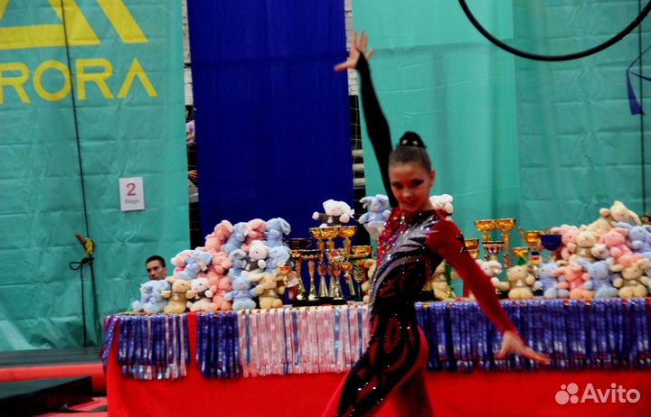 Пошив костюмов для фигурного катания и акробатики