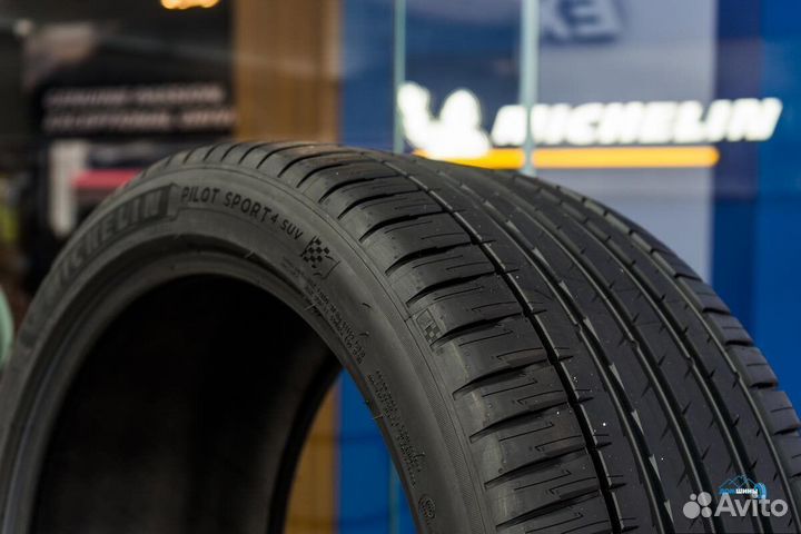 Michelin Pilot Sport 4 S 245/40 R20 101