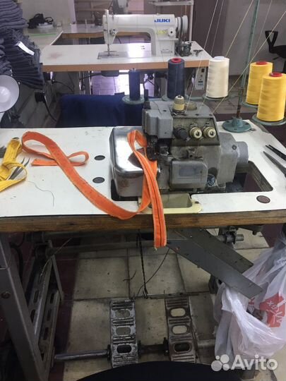 Швейная машина, оверлок Агат 5 ниточный