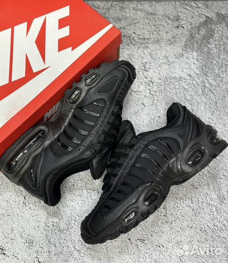 Кроссовки Nike Air Max Tailwind 4 Черные