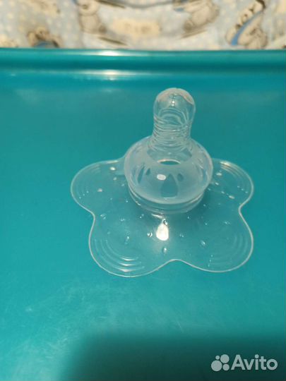 Накладки на грудь