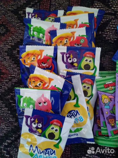 Минилента/тикеры/бравлы/завры/скрепыши/монеты