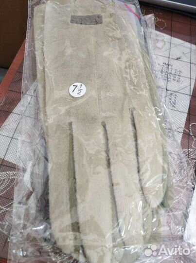 Перчатки женские новые. Чёрные и зелёные