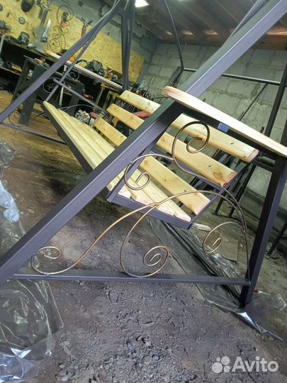 Садовые качели