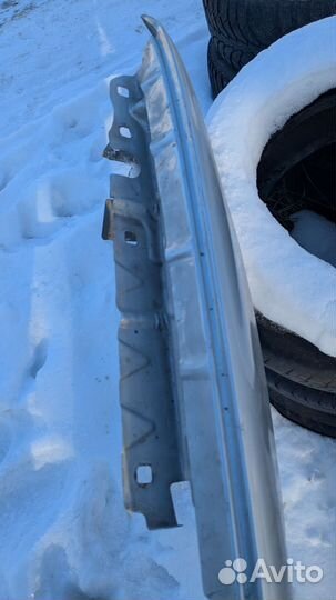 Крыло правое Logan 2