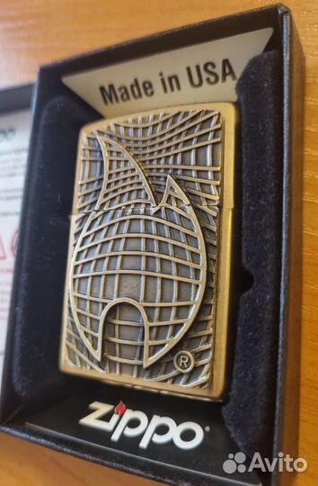 Zippo. Flame Brass