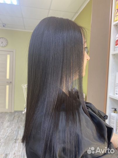 Кератиновое выпрямление волос